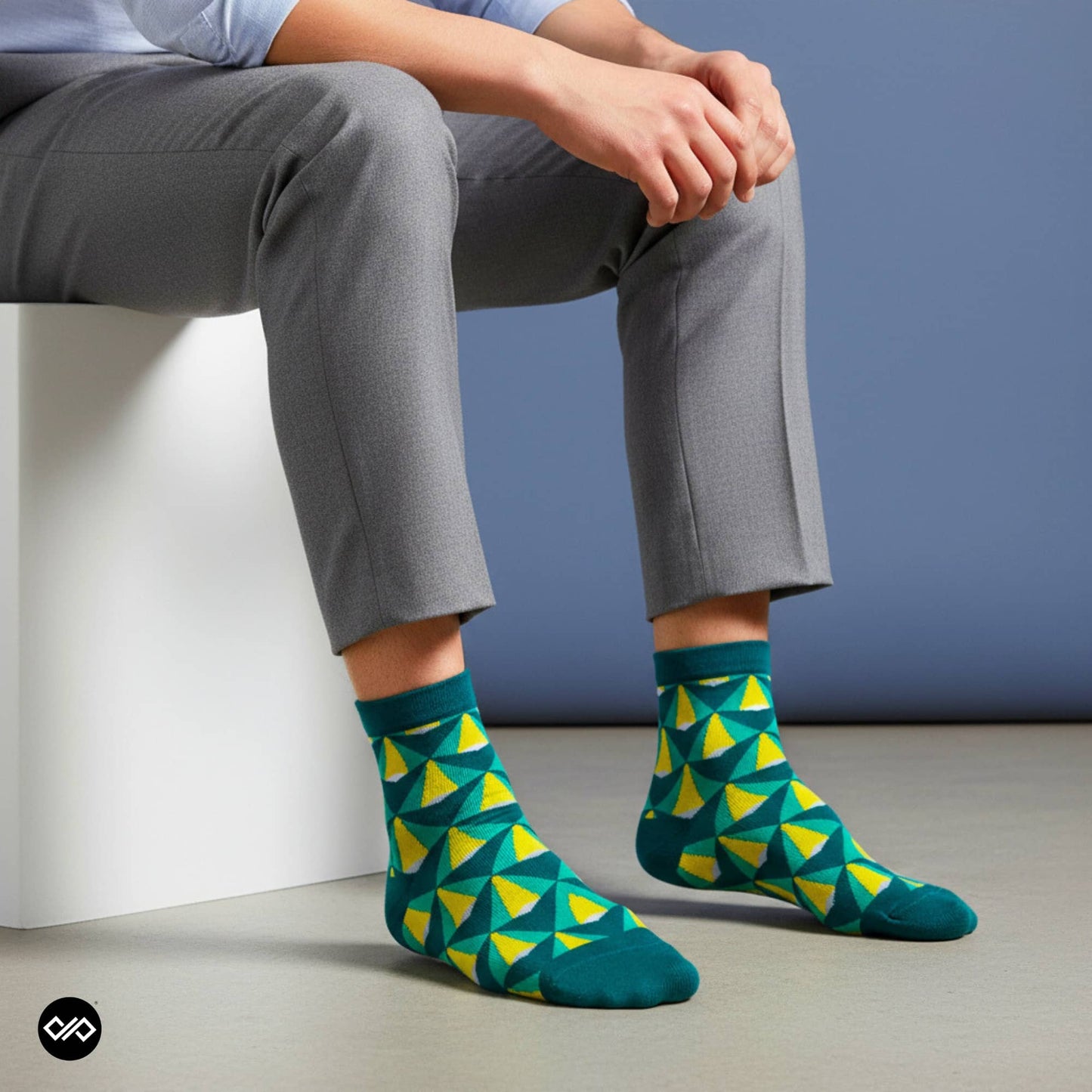 Dynamocks Beam Ankle length socks for men and women.