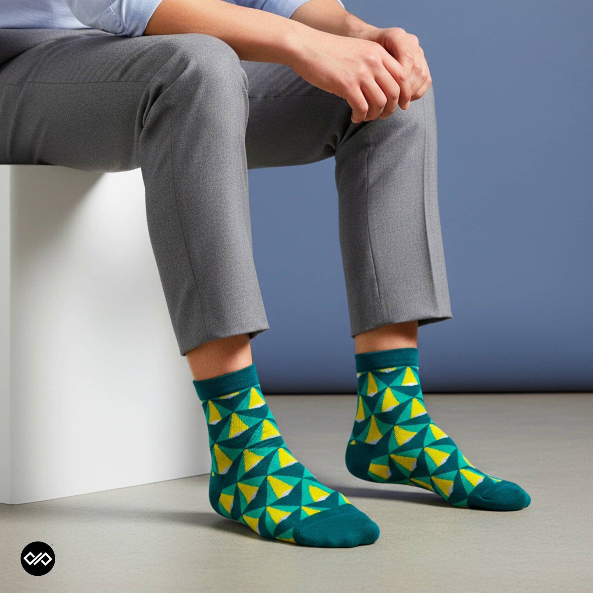 Dynamocks Beam Ankle length socks for men and women.