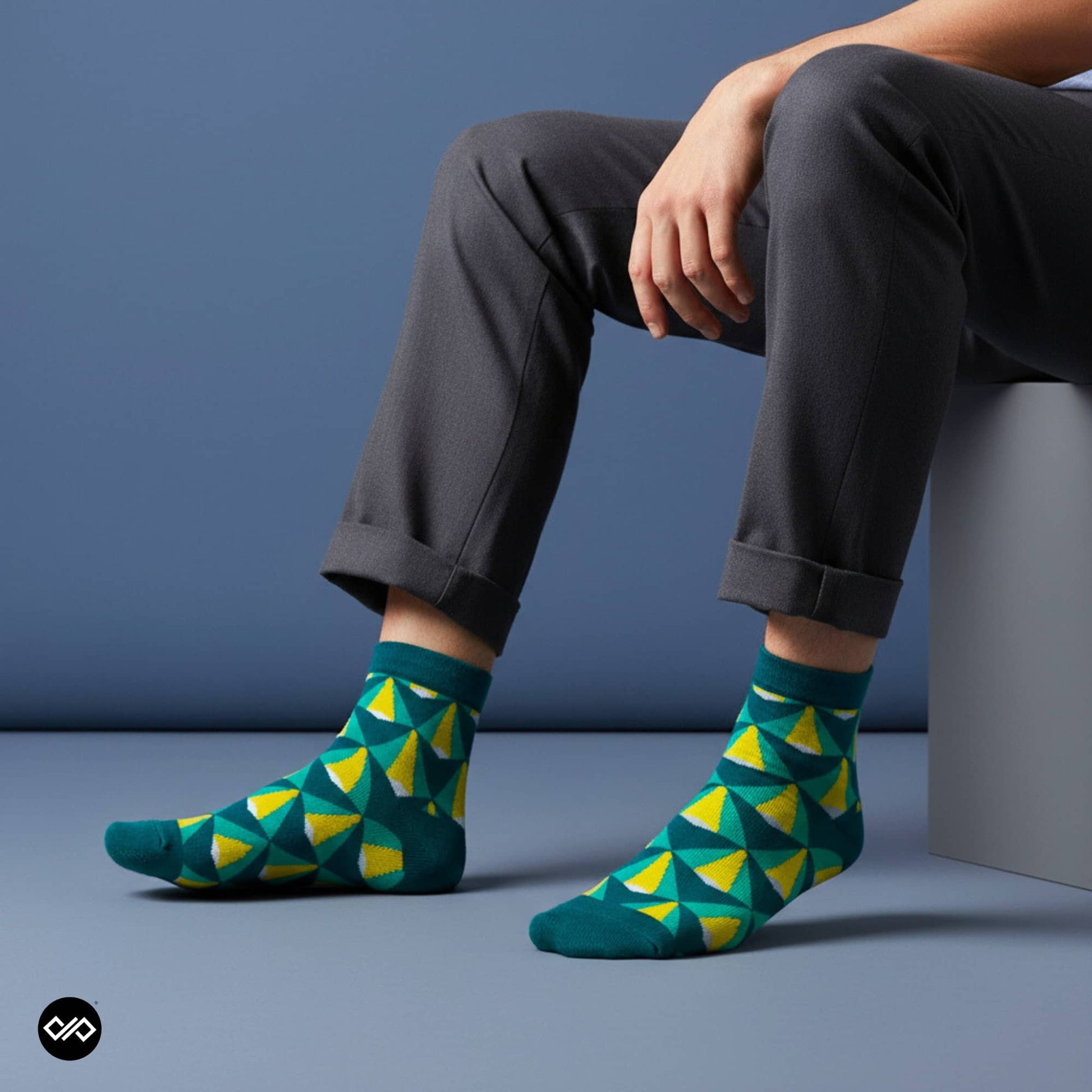 Dynamocks Beam Ankle length socks for men and women.