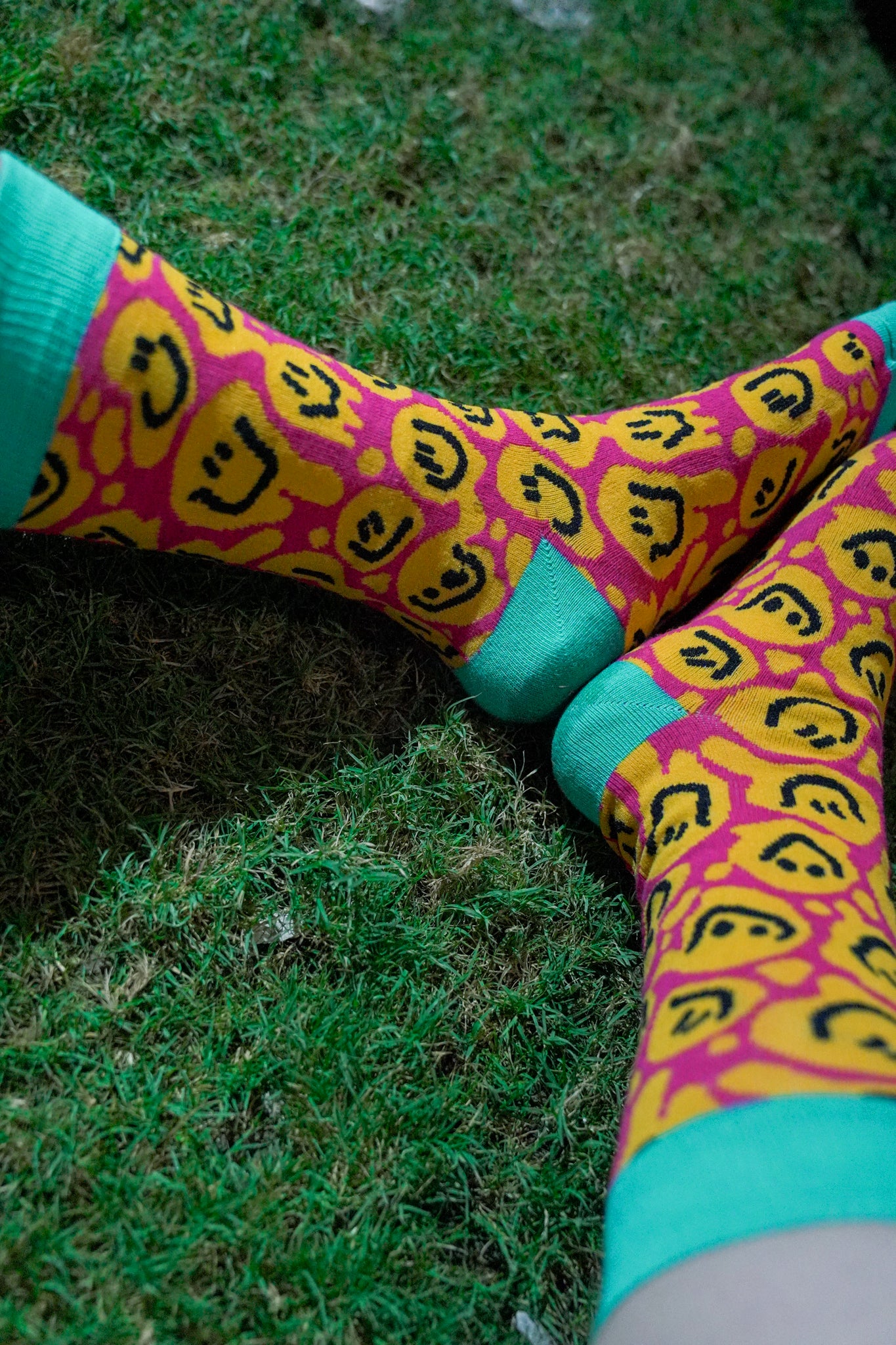 Dynamocks Smiley Men and women Crew Length Socks
