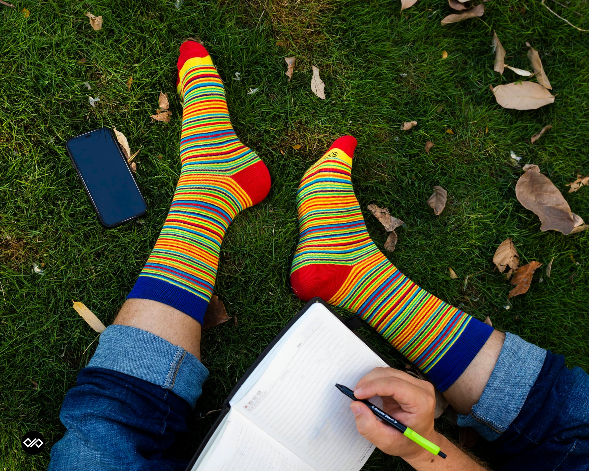 Dynamocks Stripes 10.0 Crew Length Socks for Men and Women.