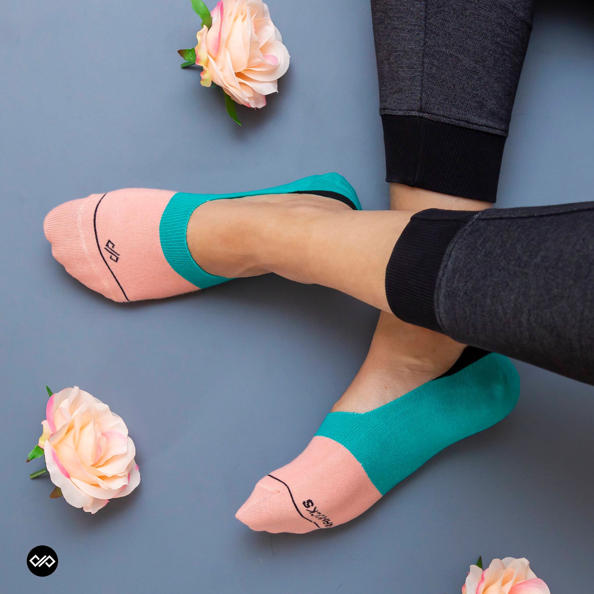 Invisibles - Peach_Turquoise - Compressed.jpg