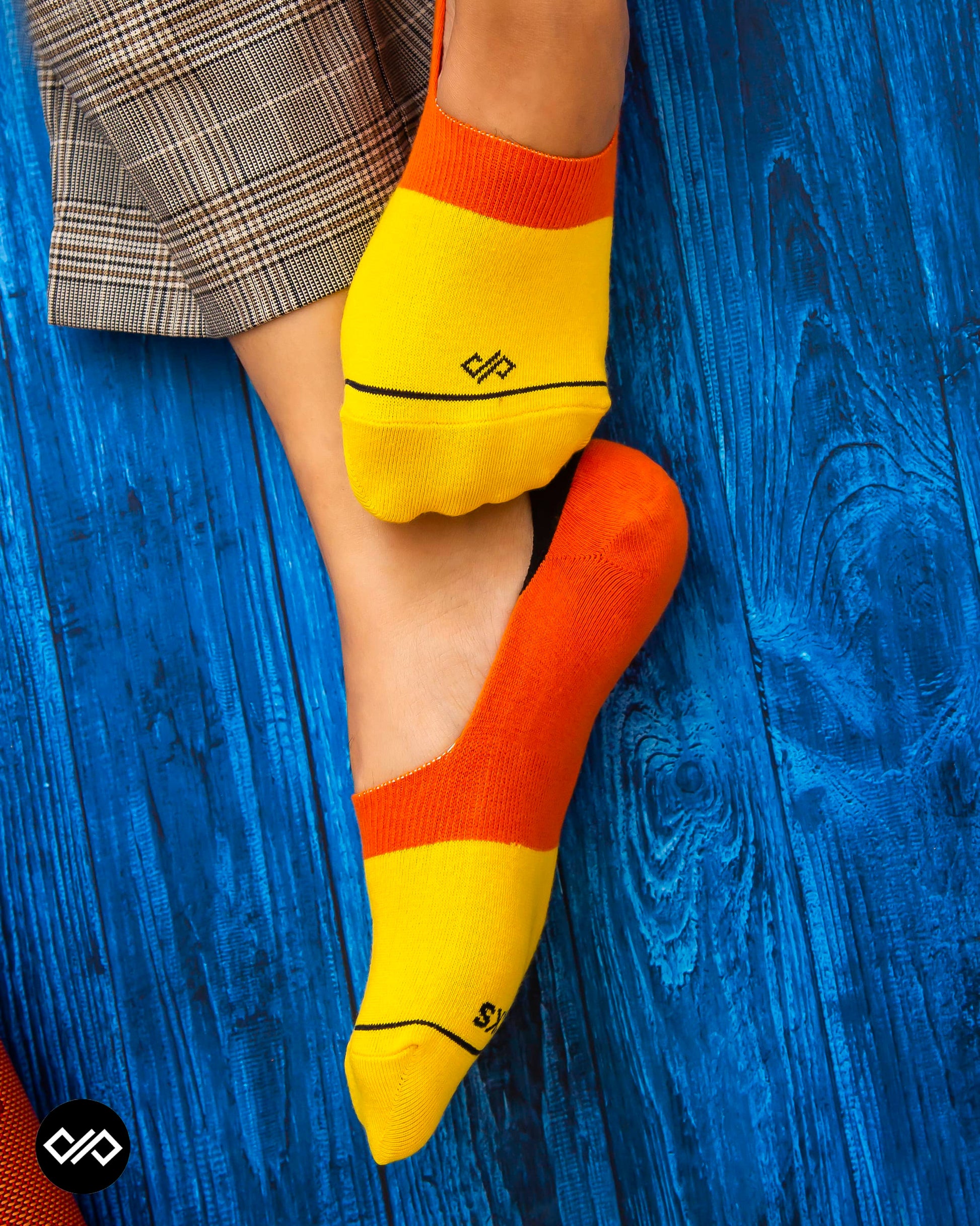 Invisibles - Yellow_Orange - Compressed.jpg
