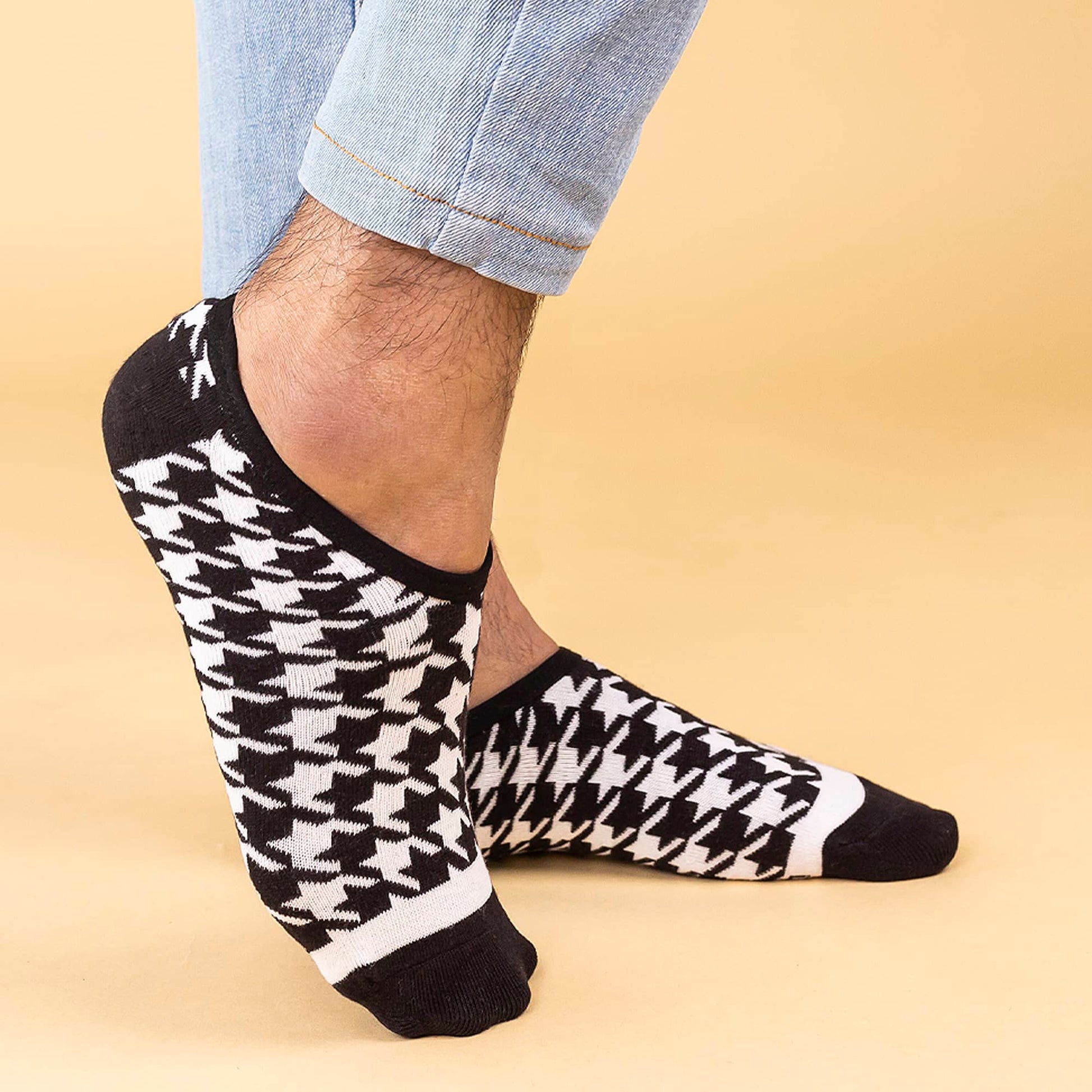 EL - Houndstooth - Compressed.jpg
