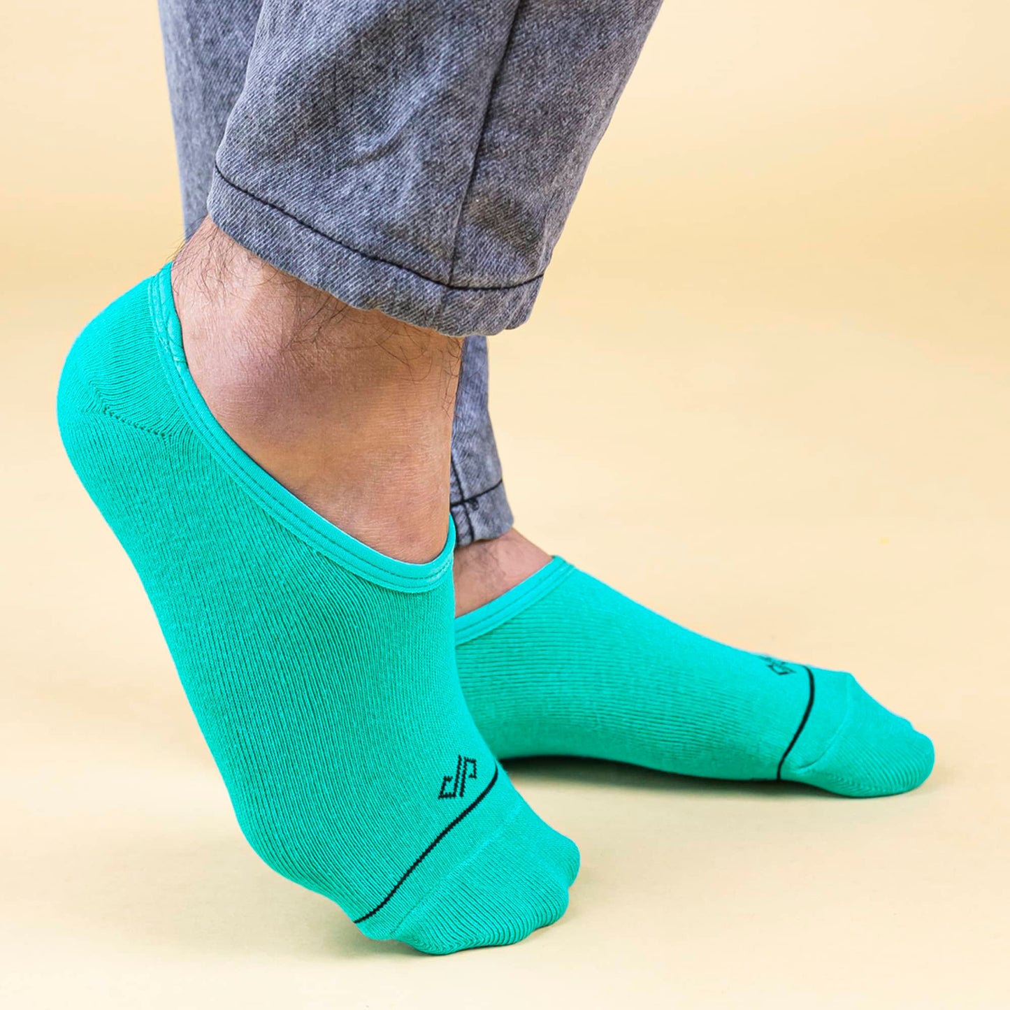 EL - Turquoise - Compressed.jpg